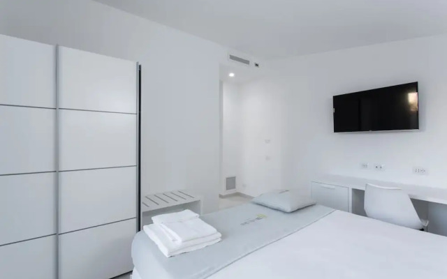 TH Collection Rooms