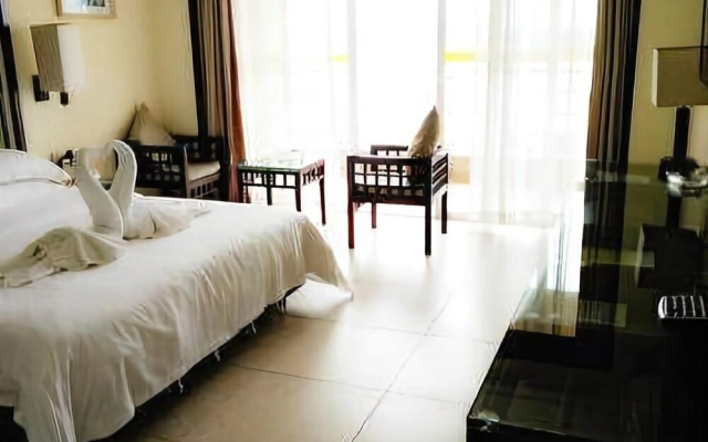 Yangpu Tianya Fashion Hotel
