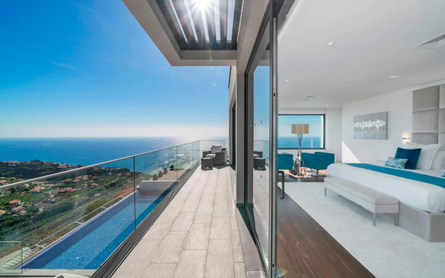 Seacrest by OurMadeira