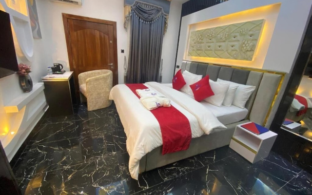 Fairtex Luxury Hotel