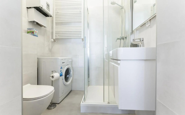 The Dancing House Residence