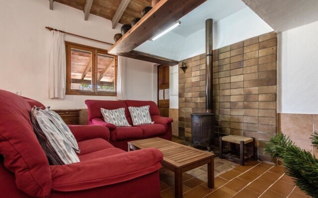 Villa - 2 Bedrooms with Pool and WiFi - 103151