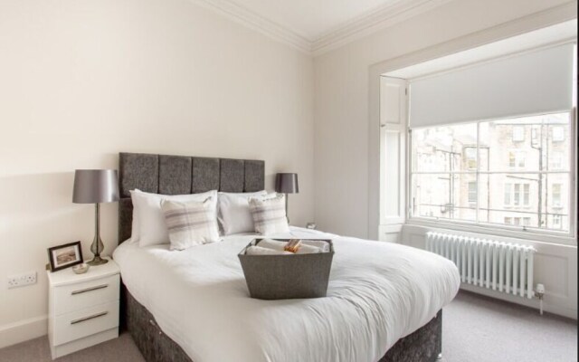 Chester Street 5 Star Residence - Rannoch suite