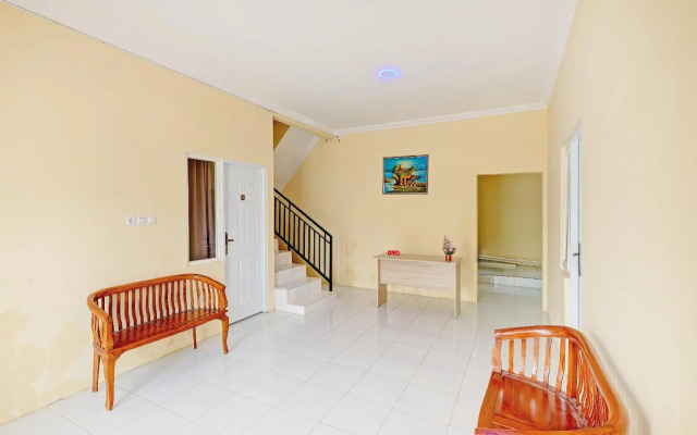 OYO 90424 Kangen House