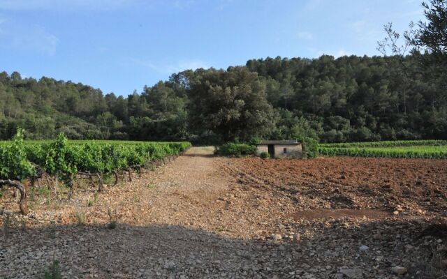 Spacious Villa in Var With Swimming Pool