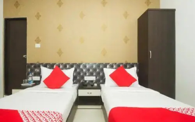 OYO 19847 Hotel Star Residency