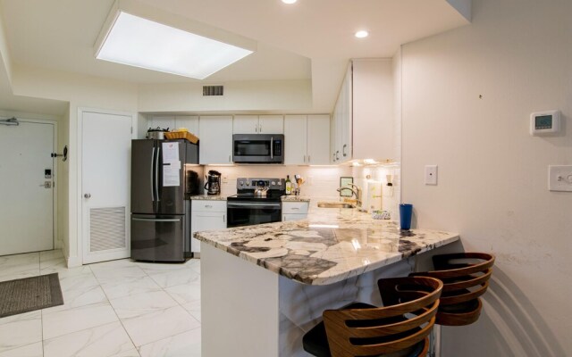 Windward Pointe 1402