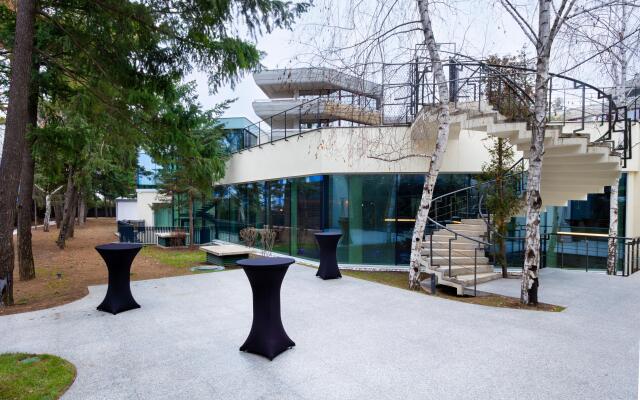 Crowne Plaza Bucharest by IHG