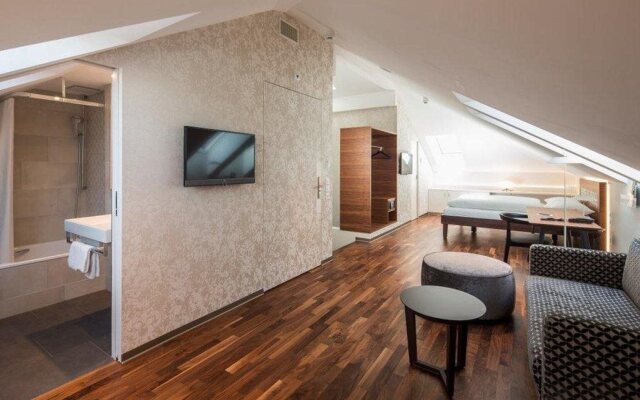 Hotel Schweizerhof Basel