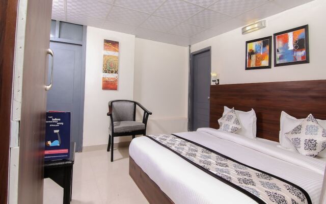 OYO 12339 Serenity Stay 2