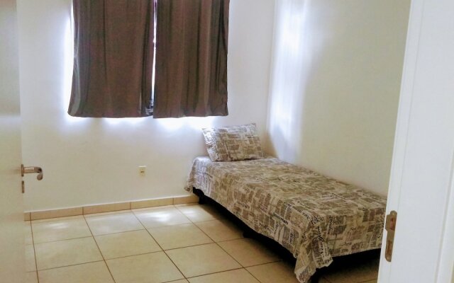 Completo a 5 min do Parque do Povo