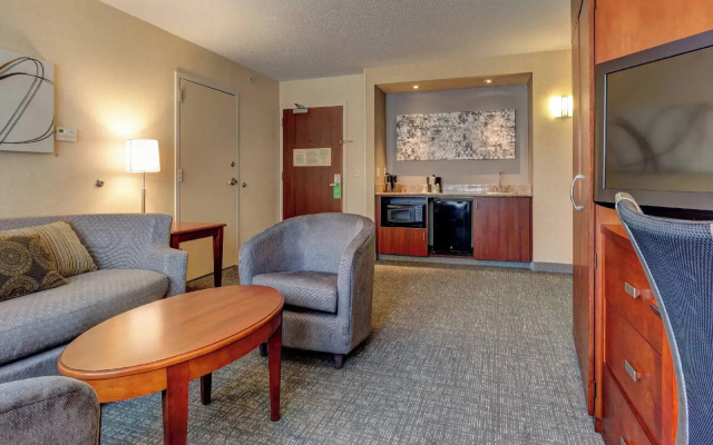 Courtyard by Marriott Hadley Amherst