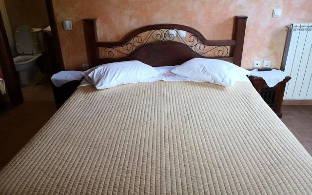 Flygonion Guesthouse