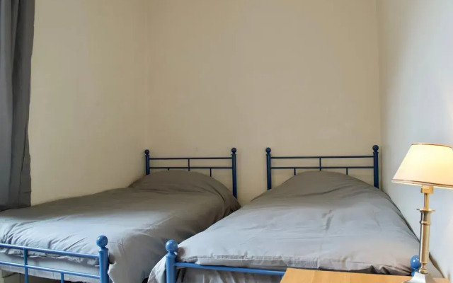 Royal Mile 2 Bedroom Flat