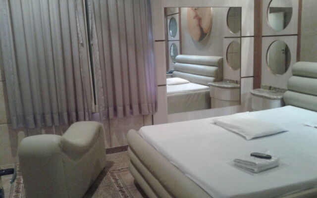 Hotel Emoções - Adults Only