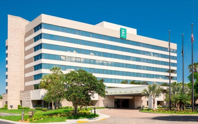 Embassy Suites by Hilton Orlando International Drive ICON Park