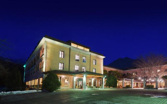 hotelImage
