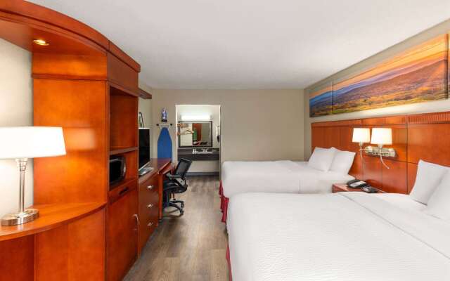 Days Inn by Wyndham Knoxville East