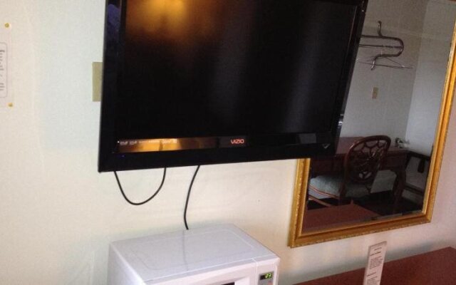 Embassy Motel - Franklin