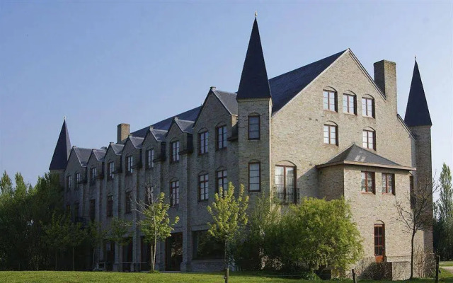 Hotel Hinterland