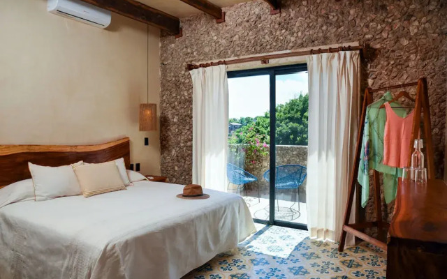 Mero Mero Hotel