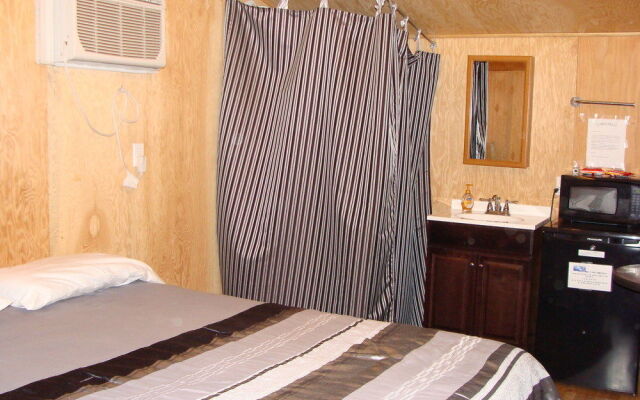 Freedom Acres Resorts - Adults Only