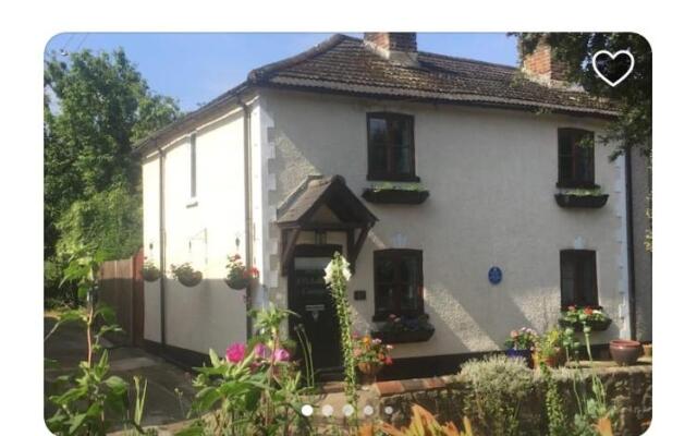 Cricketers Cottage B&B