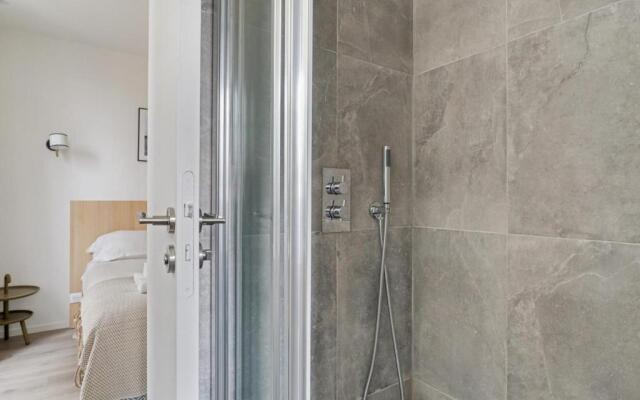 155-Suite Georges Marvelous 1 BDR APT New Paris