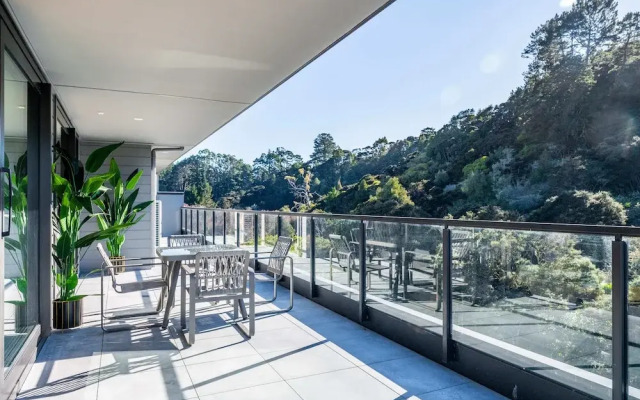 Sunrise Garden Suites