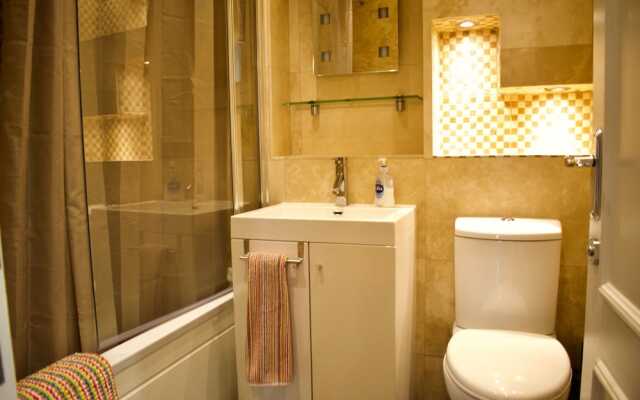 Edinburgh Top Floor Flat