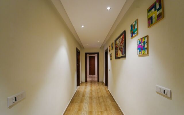 Montrose 11 Boutique