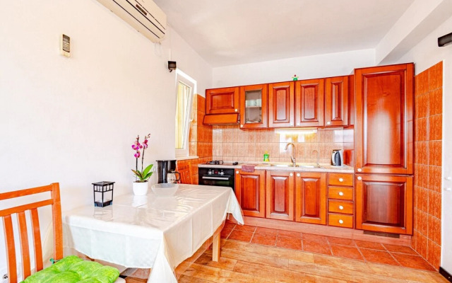 A1-apartment 50m From the Beach With the sea View
