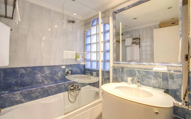 Navona Gallery Suites