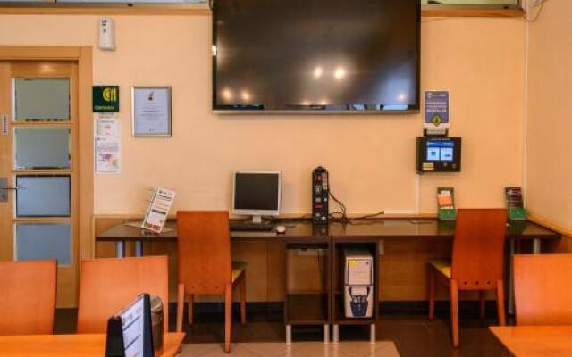 Hotel Castillo El Burgo