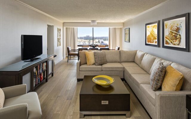 Sheraton West Des Moines Hotel