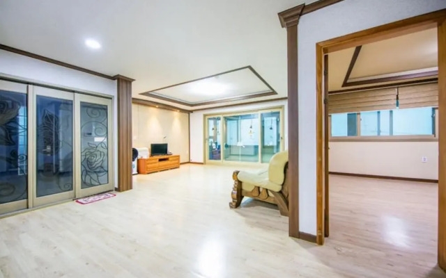 Gangneung rock island pension