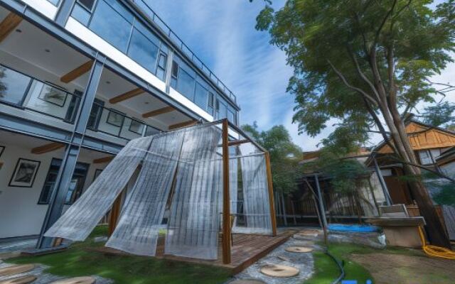 Xi'an Baishiyunju Homestay (Qinling Wildlife Park Branch)