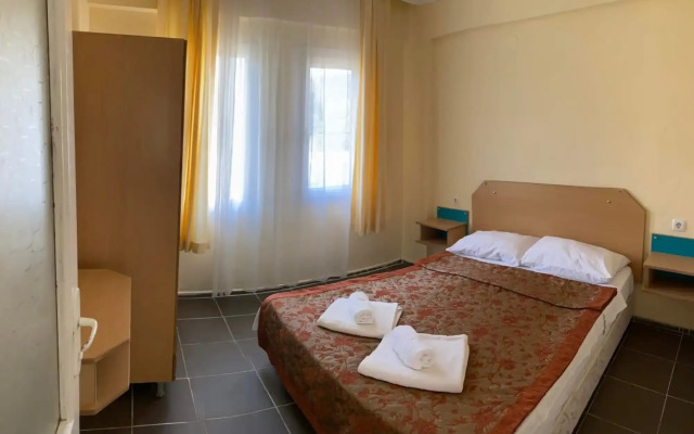 The Palm Club Apart Otel