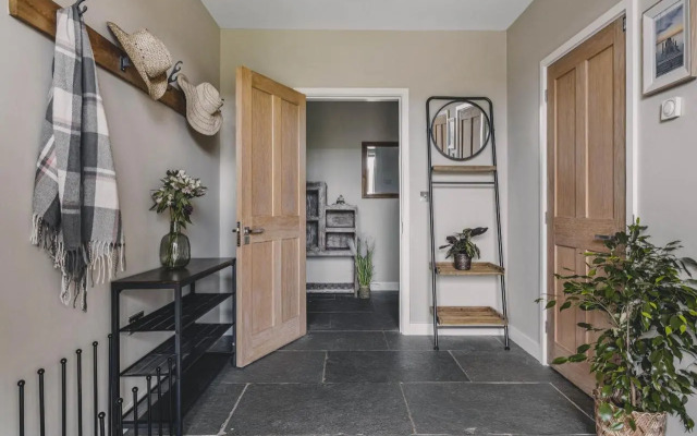 Heron House - Luxury Grand Designs Eco Home