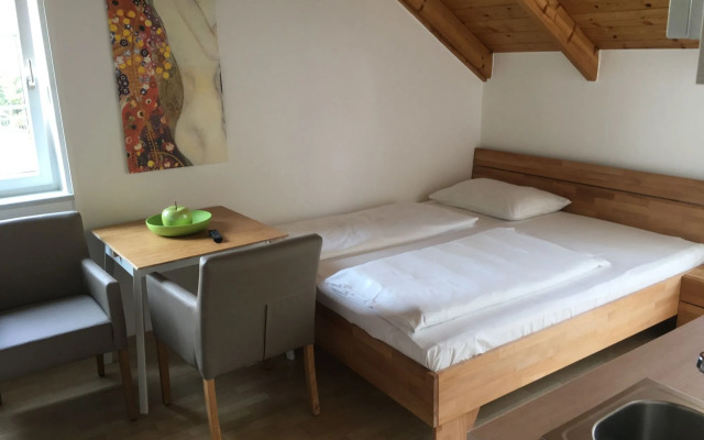 AJO Vienna Garden - Contactless Check-in