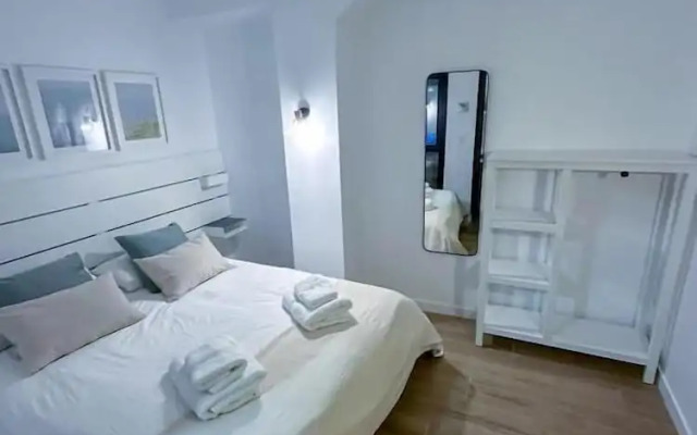 ZUR Boutique Hostel