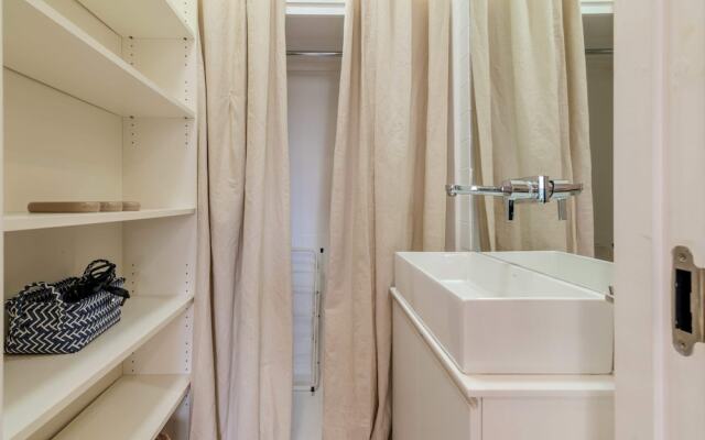 Beautiful Canal-side Flat in Hackney