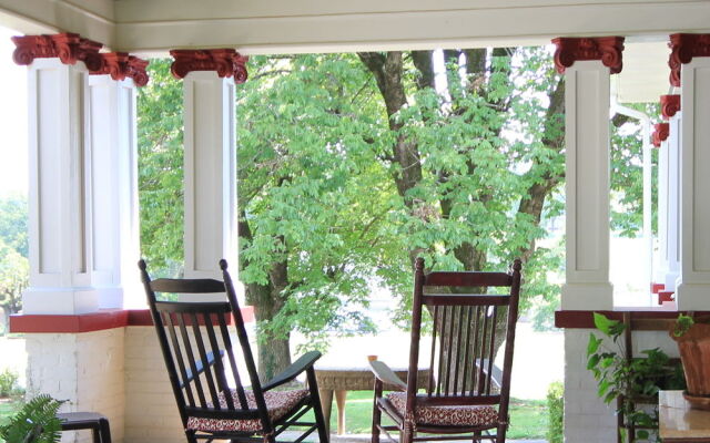 The Inn at Glen Alpine