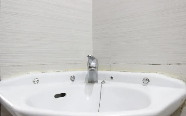 Strategic & Stylish Studio Gateway Pasteur Apartment near Pasteur Exit Toll