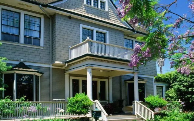 Country House