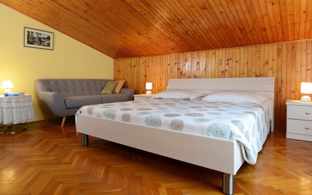 Apartment Gracia - with great view: A3-mansarda Rabac, Istria