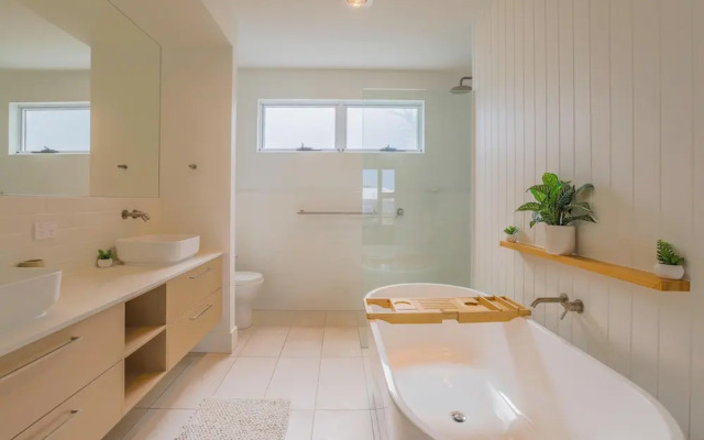 Cedar Sands Hideaway - 4BRM Home