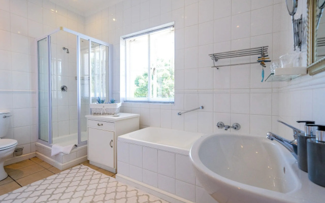 No. 10 Caledon Street Guest House