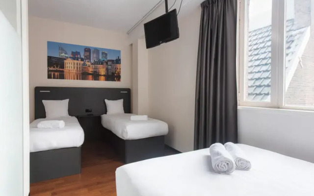 easyHotel The Hague City Centre