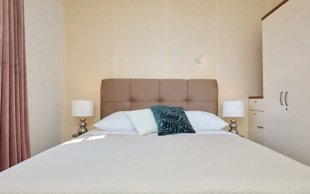 Hedera Estate, Hedera A22